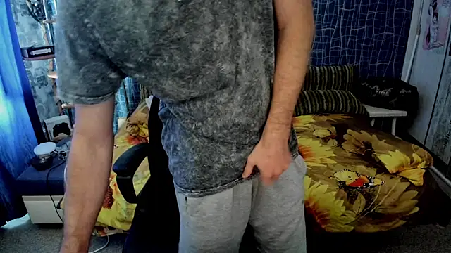 CuteBoy228 online show from July 10, 8:14 am