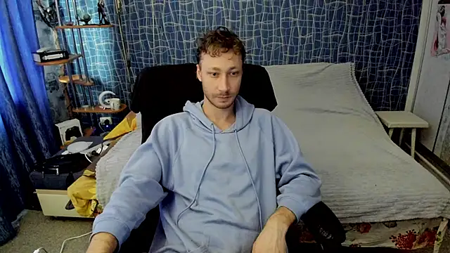 CuteBoy228 online show from May 11, 12:39 pm