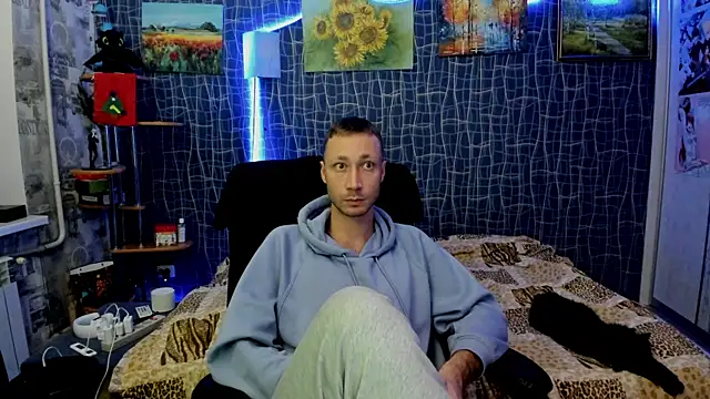 CuteBoy228 online show from January 9, 10:39 pm