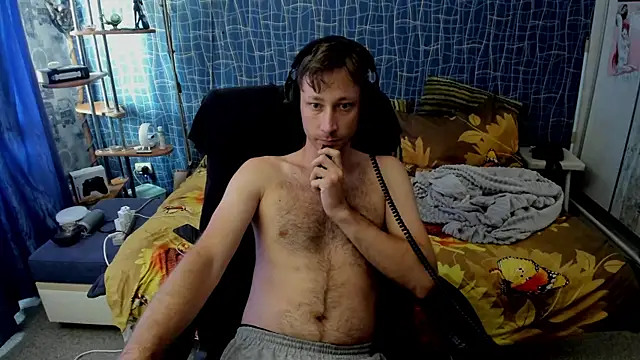 CuteBoy228 online show from July 18, 10:13 am