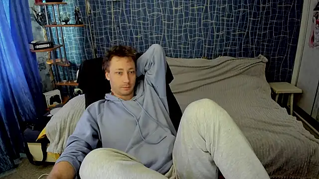 CuteBoy228 online show from May 17, 10:26 am
