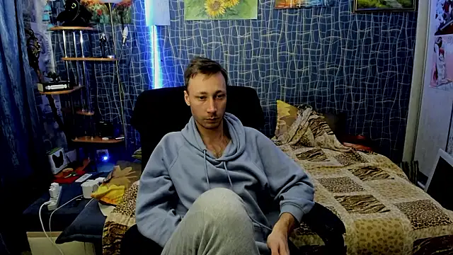 CuteBoy228 online show from February 17, 9:45 pm