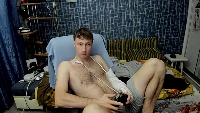 CuteBoy228 online show from June 7, 6:57 pm