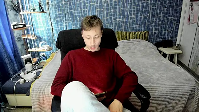 CuteBoy228 online show from April 24, 3:03 pm