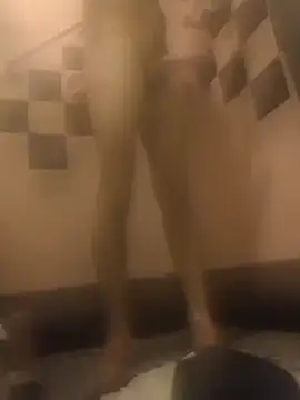 straightozgoesdwn online show from November 6, 1:04 pm