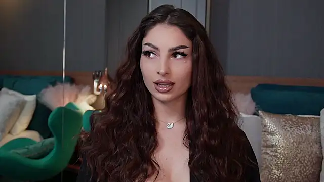 EmilyTrix online show from May 9, 4:54 pm