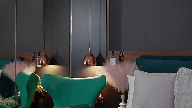 EmilyTrix online show from April 15, 12:16 am