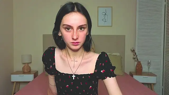 Snapshot of Little_moly999 chatting on October 15, 8:50 pm Little moly999 online show from October 15, 8:50 pm