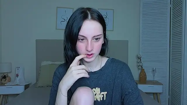 Little moly999 online show from November 17, 4:38 am