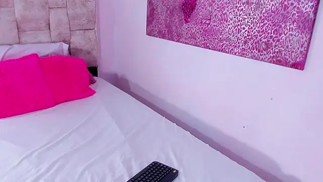 kethe love  online show from March 7, 7:08 pm