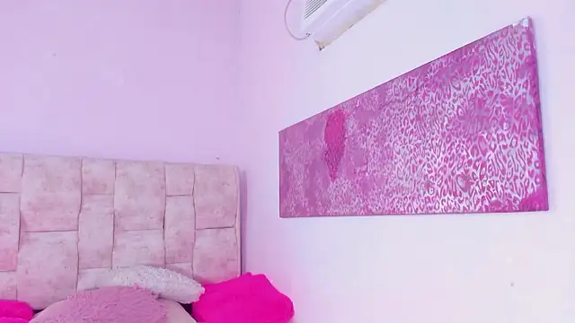 kethe love  online show from March 20, 7:48 pm