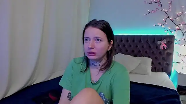 LilaVame online show from October 1, 3:33 am