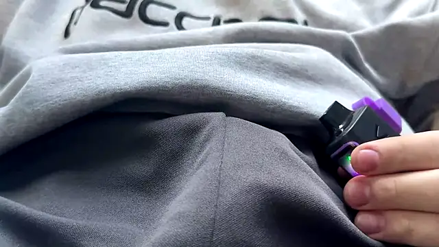 Snapshot of yungdboiy chatting on November 10, 2:11 pm yungdboiy online show from November 10, 2:11 pm