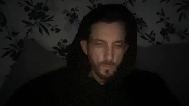 Snapshot of Big8inchUncutCock chatting on April 3, 8:10 am Big8inchUncutCock online show from April 3, 8:10 am