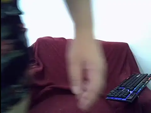 LunnaDuvall online show from December 15, 12:22 pm