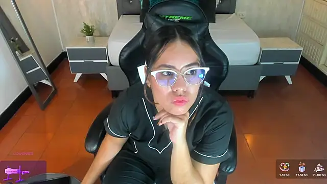 lissa jhonsoon online show from November 15, 1:42 am