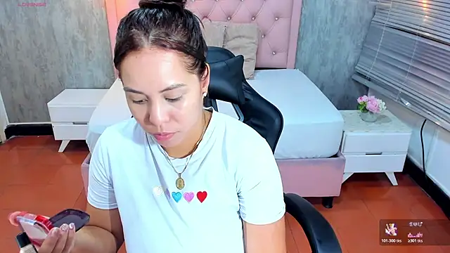 lissa jhonsoon online show from April 22, 3:24 am