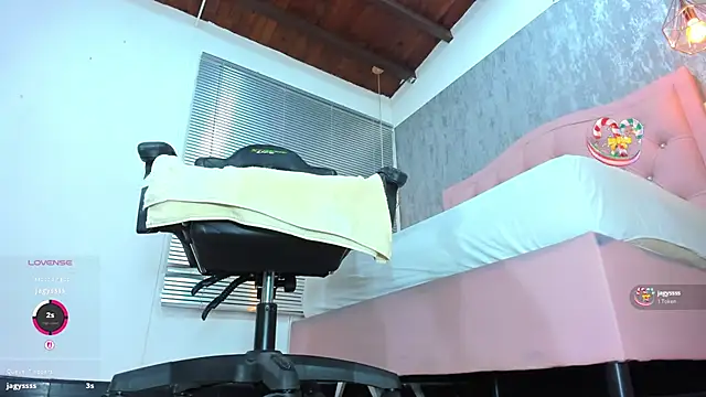 lissa jhonsoon online show from November 12, 3:21 am