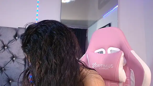 GraceWallace  online show from February 11, 2:55 am