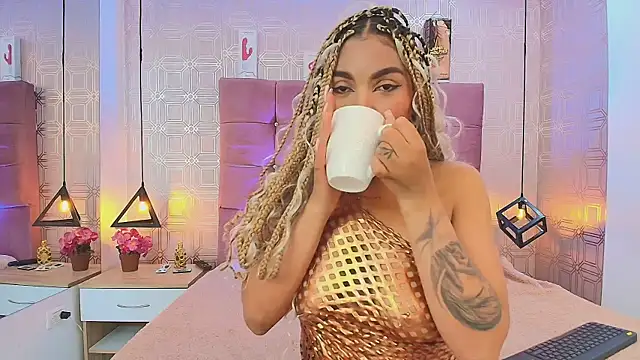 LexieBloom online show from September 11, 4:23 am