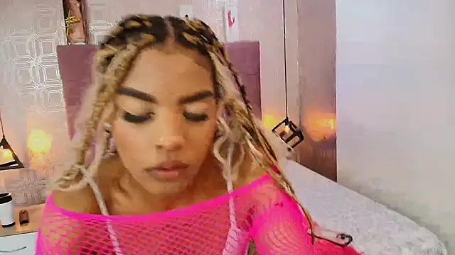 LexieBloom online show from September 16, 3:51 am