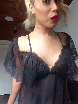 Snapshot of AngelinaSexFit chatting on May 17, 8:42 pm AngelinaSexFit online show from May 17, 8:42 pm
