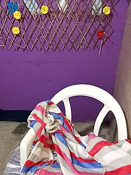 Snapshot of karinnahotdirty chatting on September 26, 12:17 am karinnahotdirty online show from September 26, 12:17 am