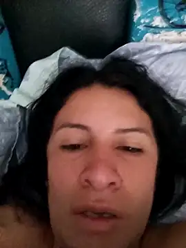 karinnahotdirty online show from December 18, 2:21 pm