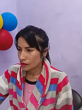 karinnahotdirty online show from June 25, 10:26 pm