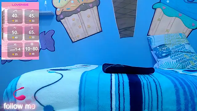 skinnykalitzo18 online show from January 16, 1:26 pm