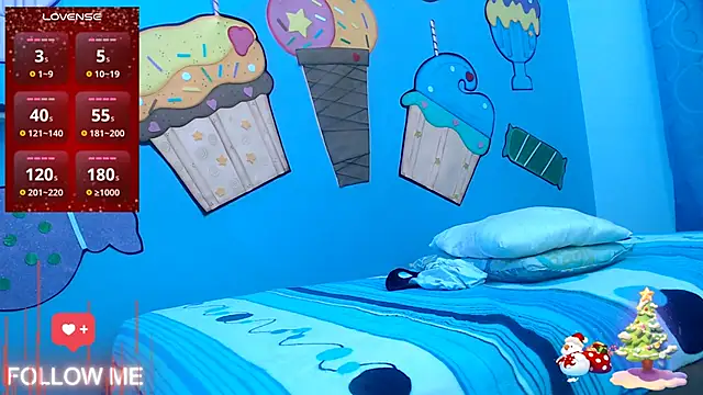 Snapshot of skinnykalitzo18 chatting on December 15, 2:34 pm skinnykalitzo18 online show from December 15, 2:34 pm