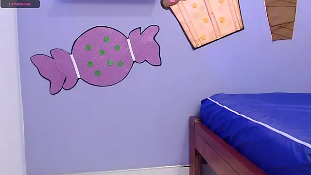 skinnykalitzo18 online show from February 11, 2:28 pm