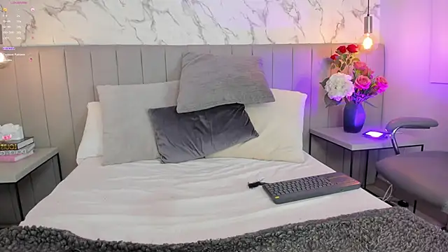 Karlla Brown online show from March 7, 12:17 am