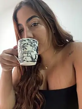 Karlla Brown online show from April 5, 4:13 pm