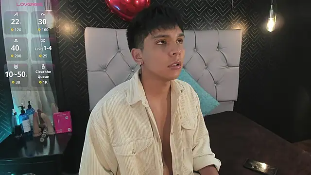 Thiago Kozak online show from February 12, 1:22 pm