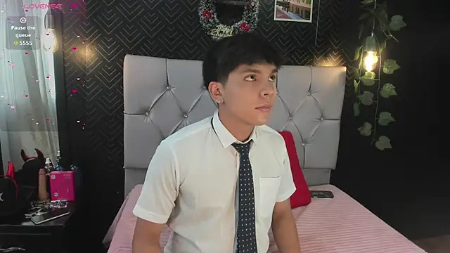 Thiago Kozak online show from November 20, 12:39 pm