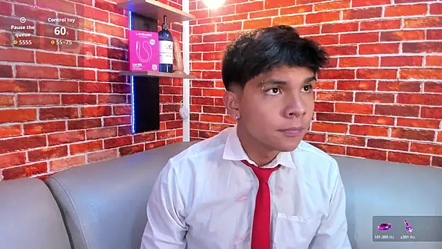 Thiago Kozak online show from April 10, 12:45 pm