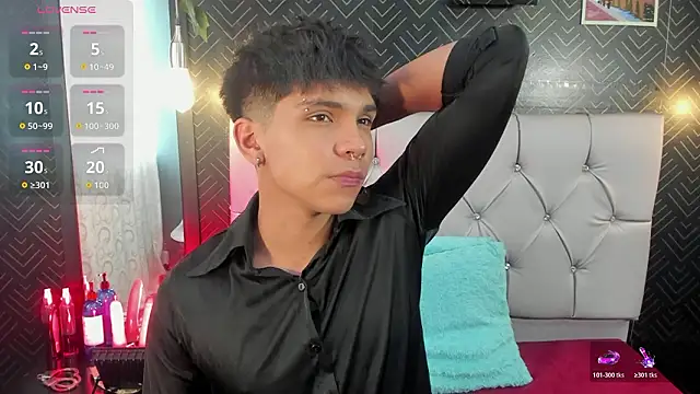 Thiago Kozak online show from March 10, 8:13 pm