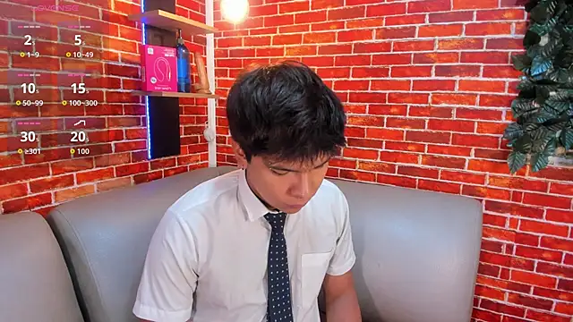 Thiago Kozak online show from April 8, 1:23 pm