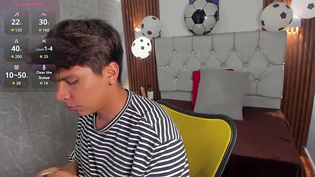 Snapshot of Thiago_Kozak chatting on July 10, 7:58 pm Thiago Kozak online show from July 10, 7:58 pm