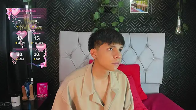 Thiago Kozak online show from October 17, 12:29 pm