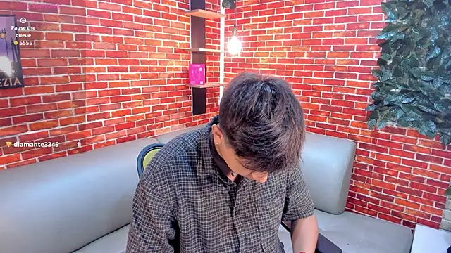Thiago Kozak online show from May 11, 12:28 pm