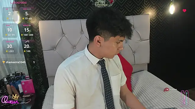 Thiago Kozak online show from December 17, 12:32 pm