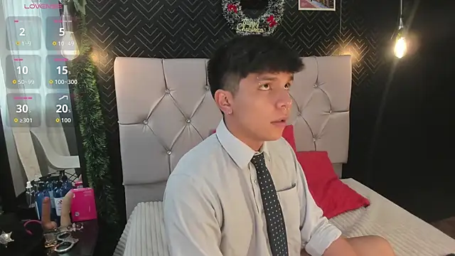 Thiago Kozak online show from December 15, 1:50 pm