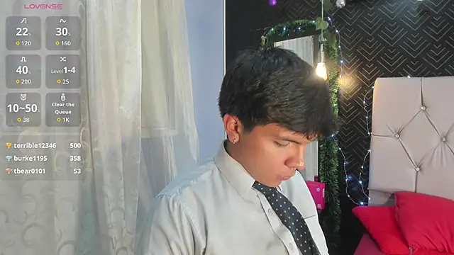 Thiago Kozak online show from December 2, 12:11 am