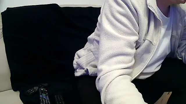 Lavastrom3 online show from December 20, 3:59 pm