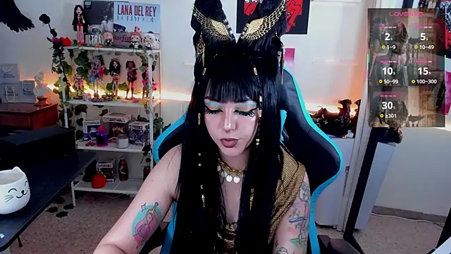 Makii 33 online show from October 15, 7:05 am