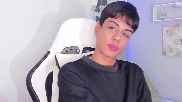 Thomas wil online show from October 24, 6:45 am