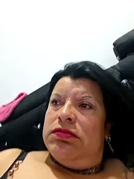 Hanna Kieran online show from October 30, 3:42 pm