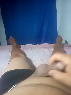 Snapshot of cora08 chatting on November 24, 7:14 pm cora08 online show from November 24, 7:14 pm